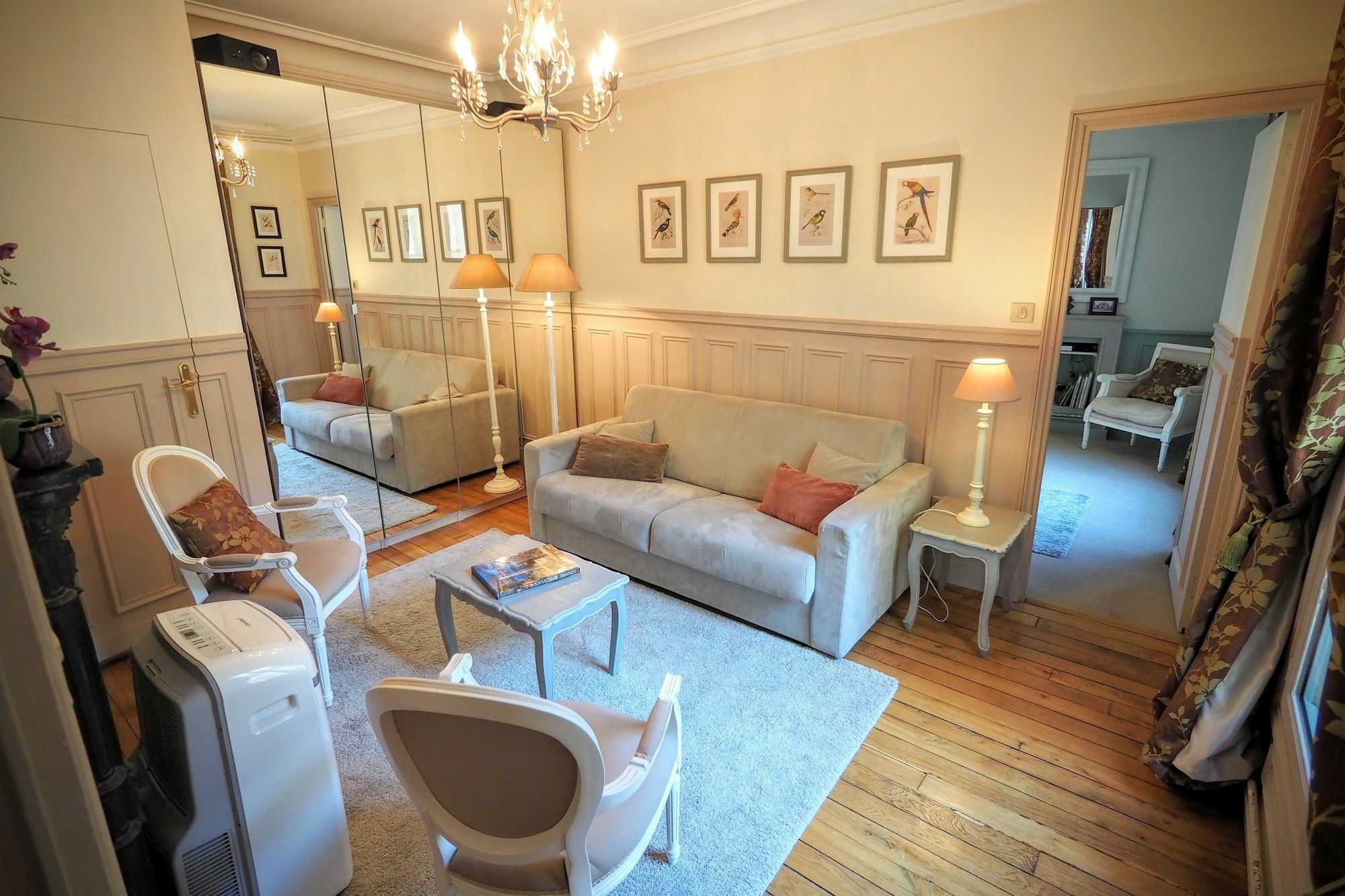 Chambre D Hote : Louvre Elegant Apt Suite Paris Exterior photo