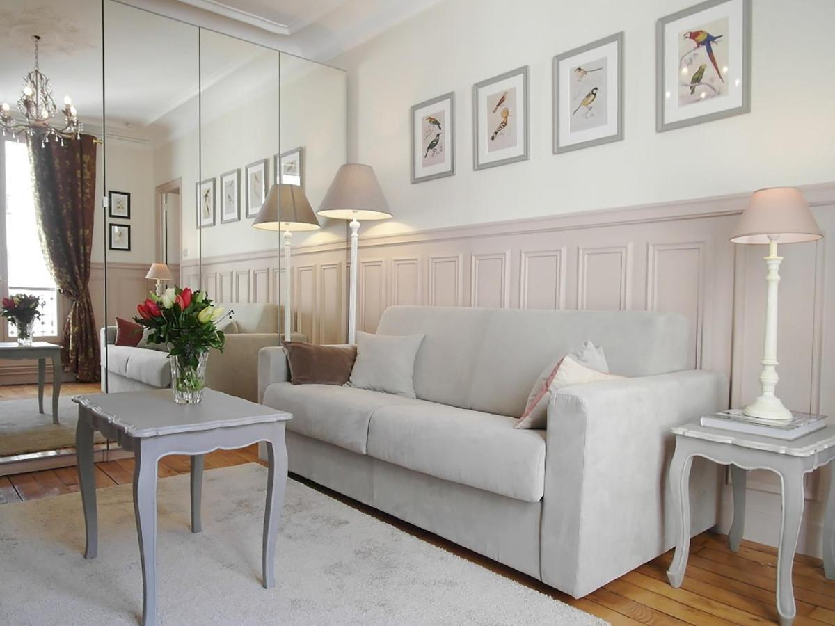 Chambre D Hote : Louvre Elegant Apt Suite Paris Exterior photo